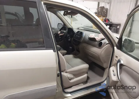 2003 Toyota Rav4 z USA, uszkodzony, nr VIN JTEGH20V830113242